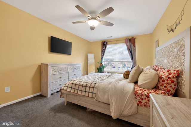 108 STEEPLECHASE CT, Woodbury, NJ 08096