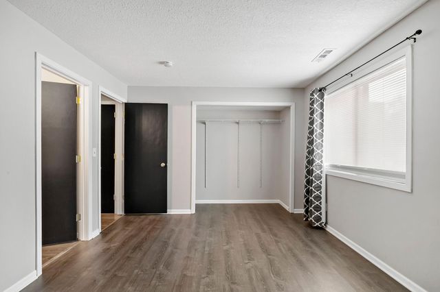 8007 Xerxes Avenue S A101, Bloomington, MN 55431