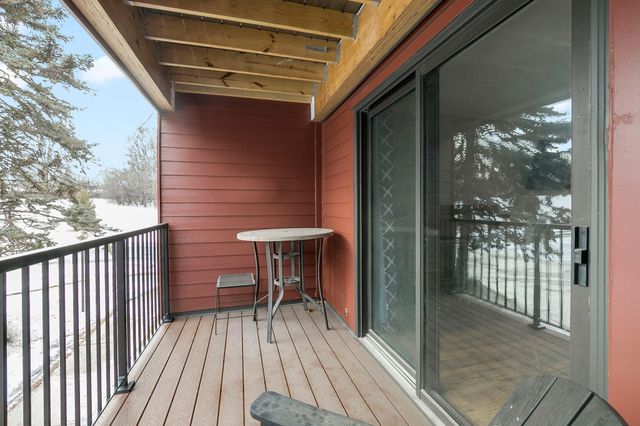 8007 Xerxes Avenue S A101, Bloomington, MN 55431