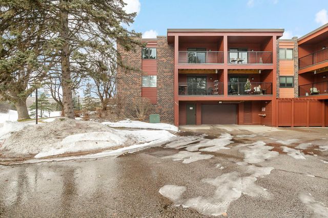 8007 Xerxes Avenue S A101, Bloomington, MN 55431