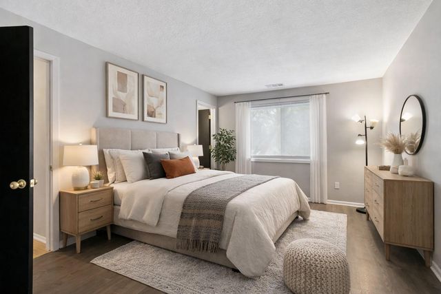 8007 Xerxes Avenue S A101, Bloomington, MN 55431