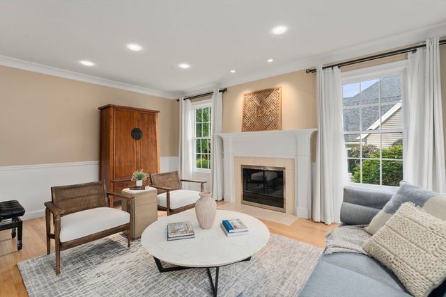 21 Cedar Springs Lane, Needham, MA 02492