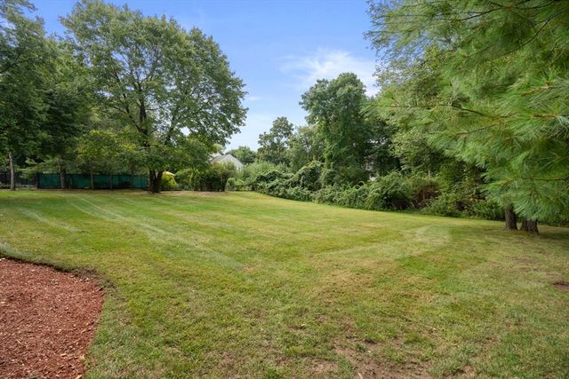 21 Cedar Springs Lane, Needham, MA 02492