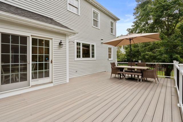 21 Cedar Springs Lane, Needham, MA 02492