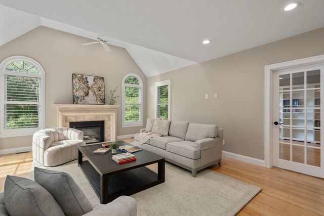 21 Cedar Springs Lane, Needham, MA 02492