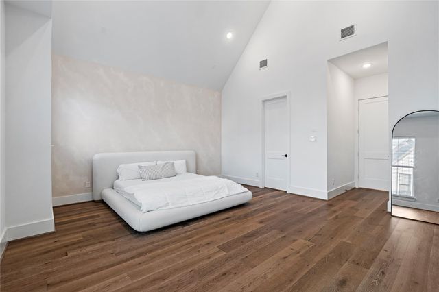 9011 Wellspring Drive, Houston, TX 77080