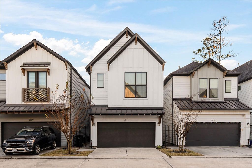 9011 Wellspring Drive, Houston, TX 77080