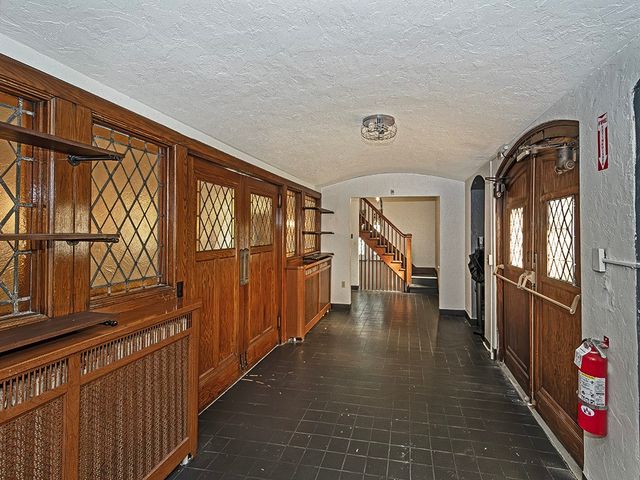 213 Bailey Ave, Mt Washington, PA 15211
