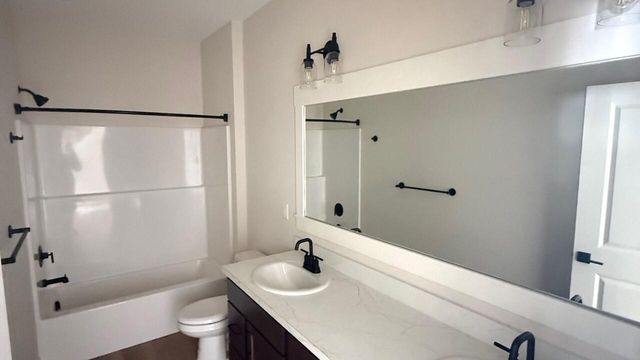 5796 Hay Wagon Road Se 15, City Of Kentwood, MI 49508