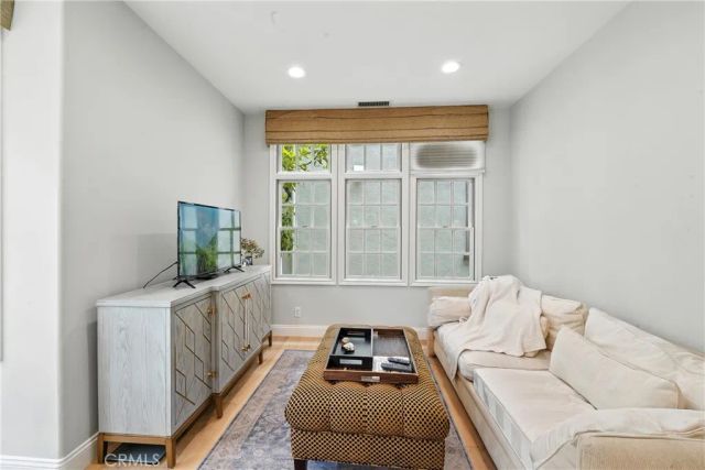 2616 BUNGALOW Place, Corona Del Mar, CA 92625