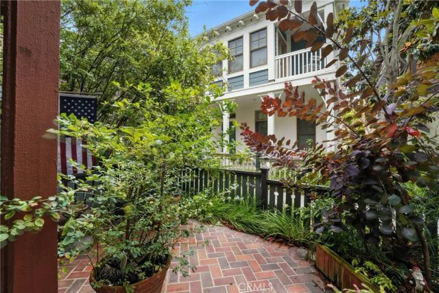 2616 BUNGALOW Place, Corona Del Mar, CA 92625