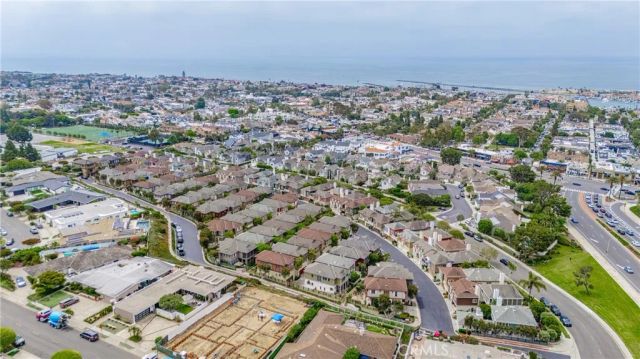 2616 BUNGALOW Place, Corona Del Mar, CA 92625