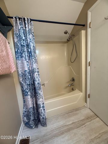 122 Forecastle Court, Washington, NC 27889