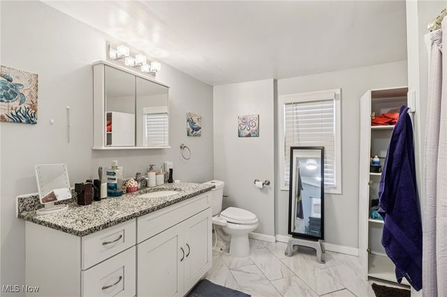 39 Belmont Avenue, Niles, OH 44446