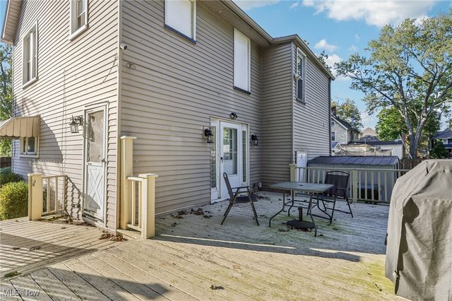 39 Belmont Avenue, Niles, OH 44446