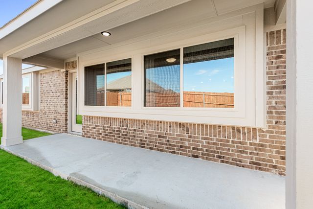 1009 Raptor Road, Alvarado, TX 76009