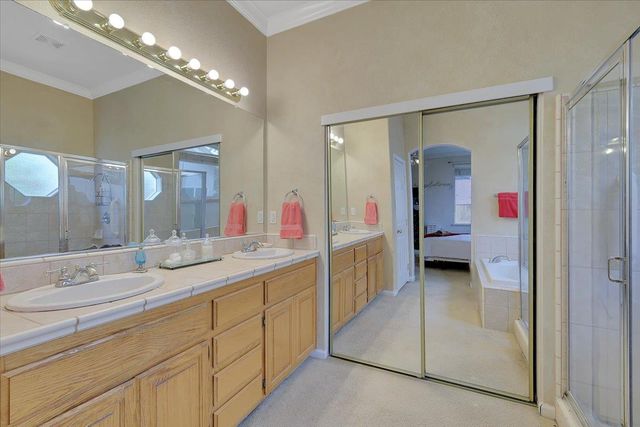 6004 little rock, Rocklin, CA 95765