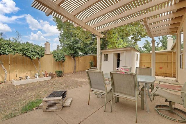 6004 little rock, Rocklin, CA 95765