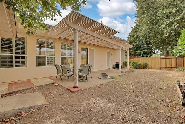 6004 little rock, Rocklin, CA 95765