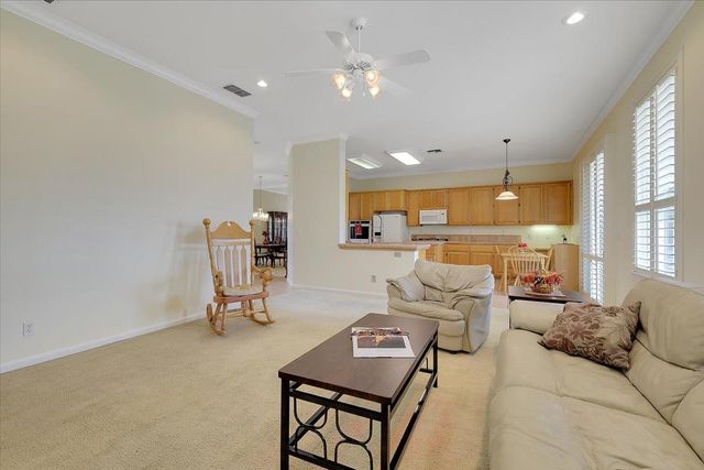 6004 little rock, Rocklin, CA 95765