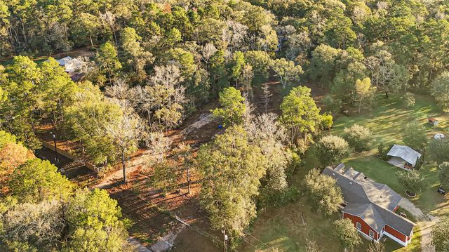 18243 Emerald Forest Drive, New Caney, TX 77357