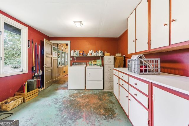 868 Powder Springs Street, Marietta, GA 30064