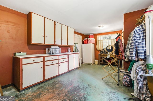 868 Powder Springs Street, Marietta, GA 30064