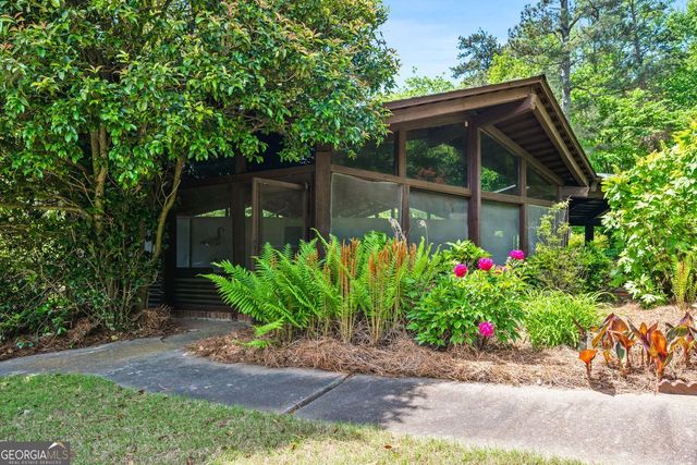 868 Powder Springs Street, Marietta, GA 30064