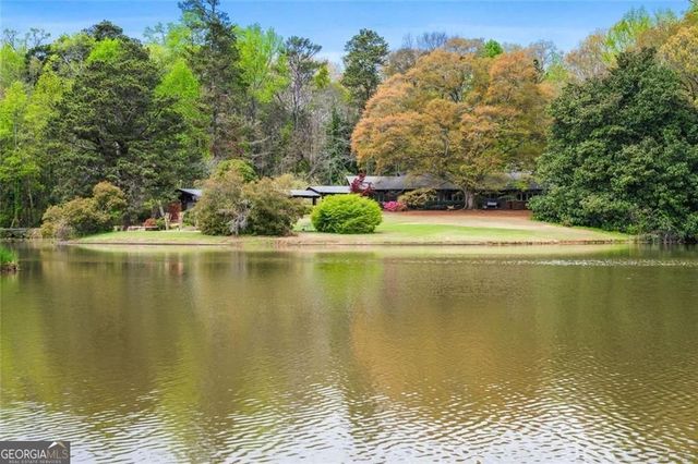 868 Powder Springs Street, Marietta, GA 30064