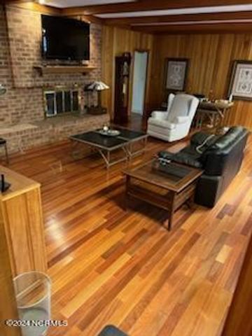 105 Finch Street, Clinton, NC 28328