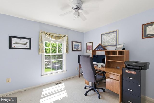 12207 KNIGHTSBRIDGE DR, Woodbridge, VA 22192