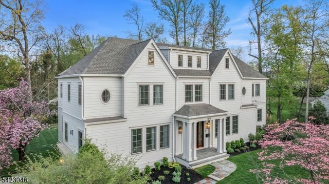 909 Wyandotte Trl, Westfield Town, NJ 07090