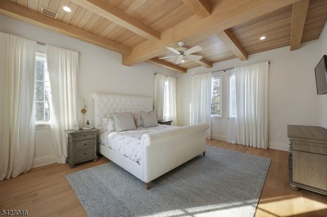 909 Wyandotte Trl, Westfield Town, NJ 07090
