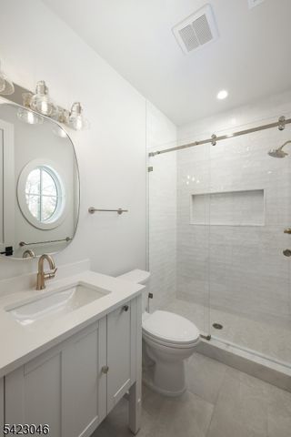 909 Wyandotte Trl, Westfield Town, NJ 07090