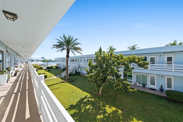 2700 NE 135th Street 34, North Miami, FL 33181