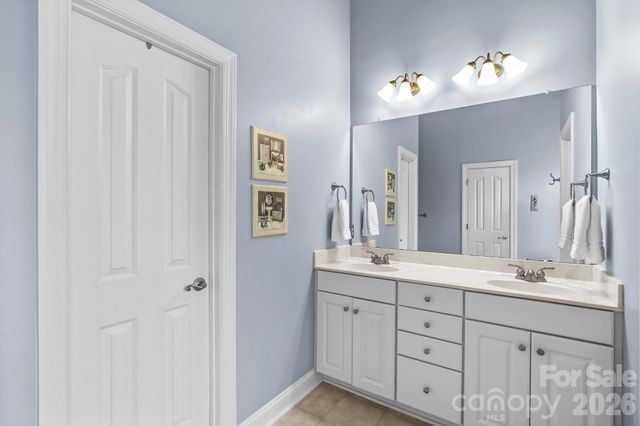 7767 St Andrews Lane, Stanley, NC 28164