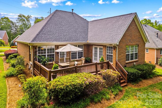 7767 St Andrews Lane, Stanley, NC 28164
