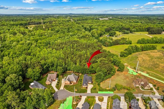 7767 St Andrews Lane, Stanley, NC 28164