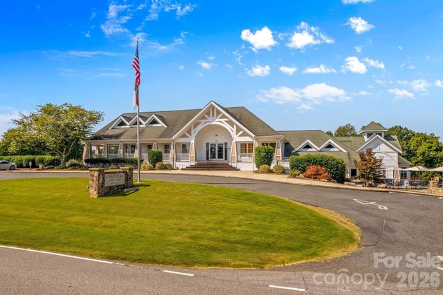 7767 St Andrews Lane, Stanley, NC 28164