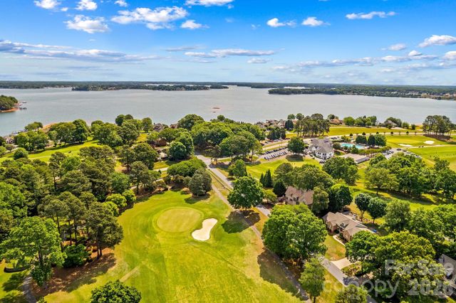 7767 St Andrews Lane, Stanley, NC 28164
