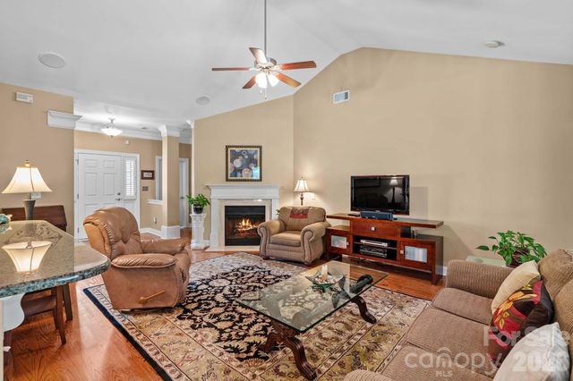 7767 St Andrews Lane, Stanley, NC 28164
