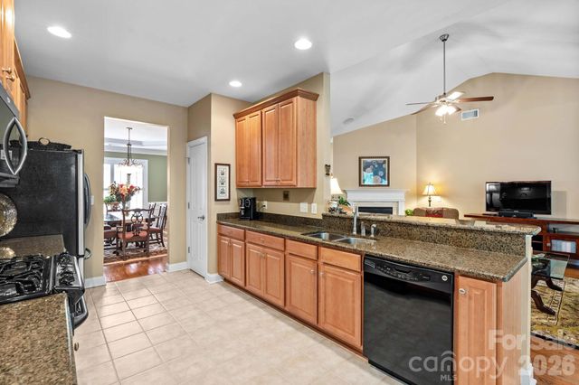 7767 St Andrews Lane, Stanley, NC 28164