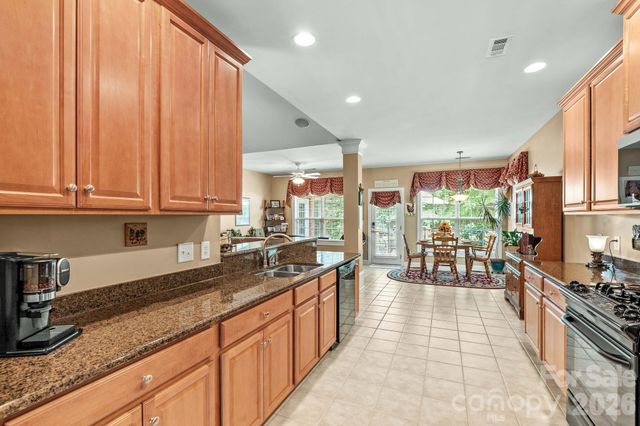 7767 St Andrews Lane, Stanley, NC 28164