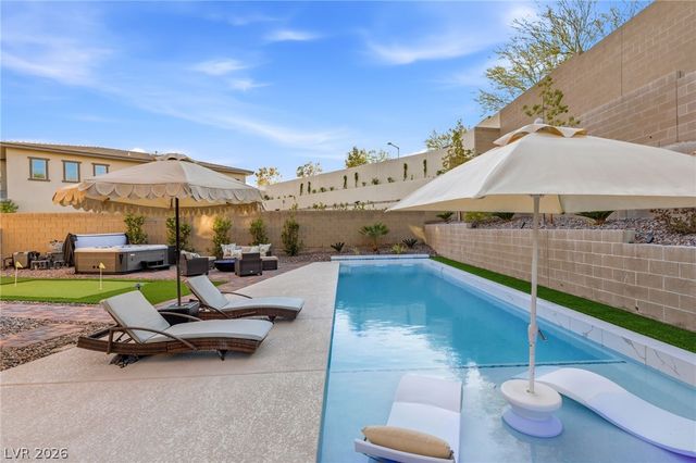 748 Agate Hills Street, Las Vegas, NV 89138