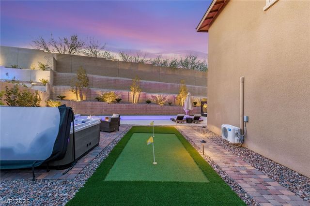 748 Agate Hills Street, Las Vegas, NV 89138