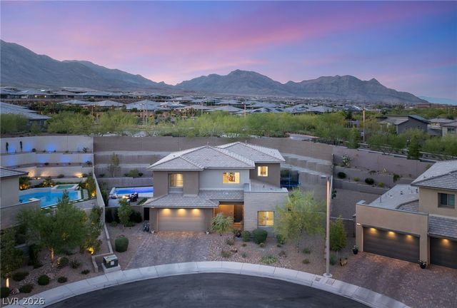748 Agate Hills Street, Las Vegas, NV 89138