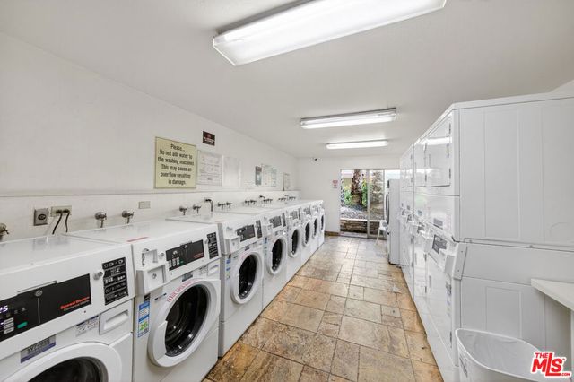 525 S Ardmore Avenue 351, Los Angeles, CA 90020