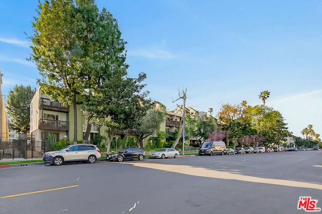 525 S Ardmore Avenue 351, Los Angeles, CA 90020