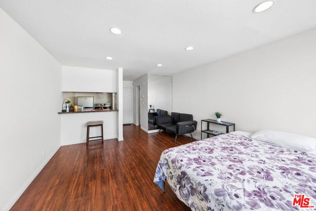 525 S Ardmore Avenue 351, Los Angeles, CA 90020