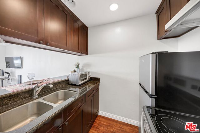 525 S Ardmore Avenue 351, Los Angeles, CA 90020